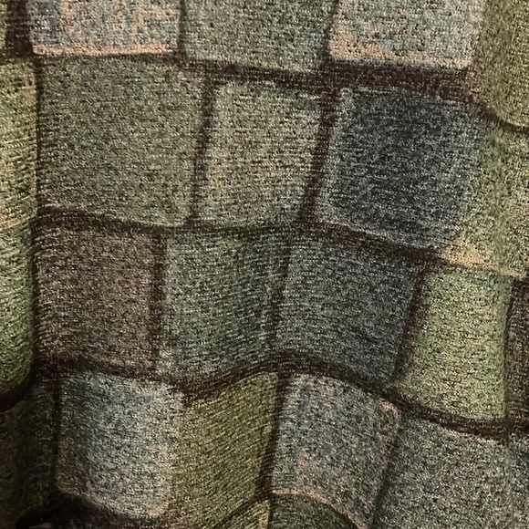 Green Patterned Dress Size M - Picture 5 of 10